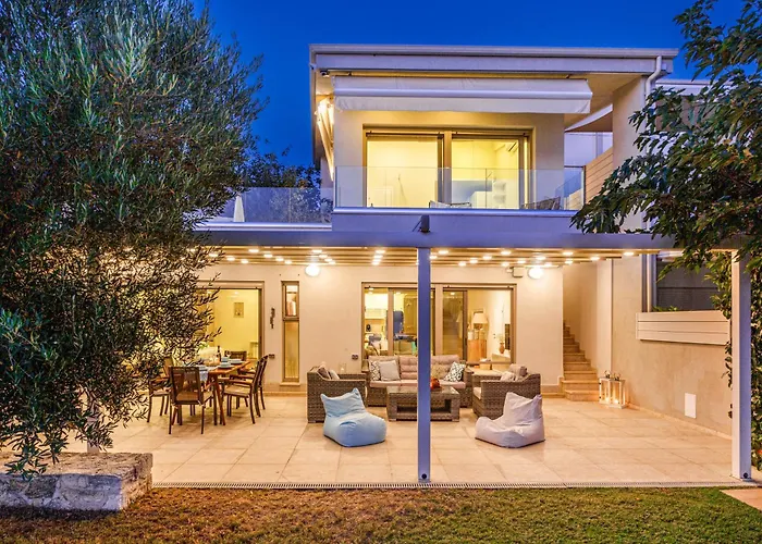 A&a Luxury Villa *